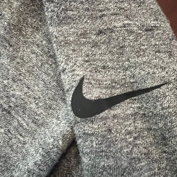 NFL Las Vegas Raiders Football Full Zip Hoodie Sweatshirt jacket Size M unisex - Picture 4 of 9